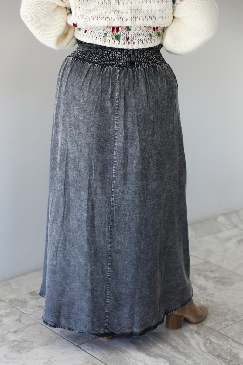 Afternoon Escape Maxi Skirt: Washed Black