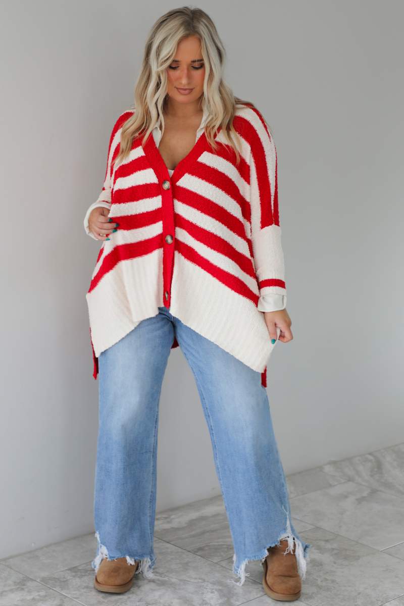 Rustic Vineyard Cardigan: Red/Cream