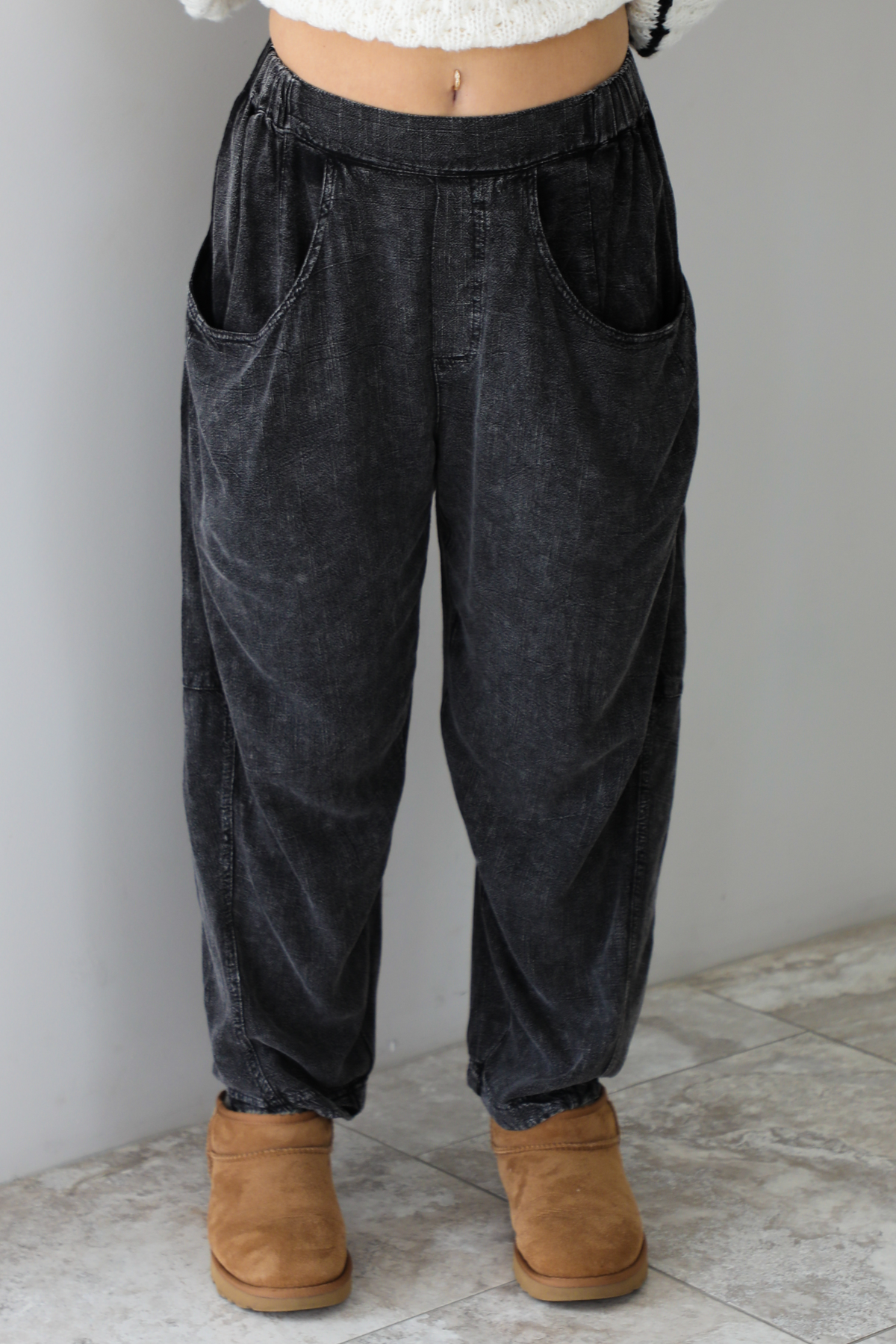 Stay Cozy Mineral Washed Pants: Black