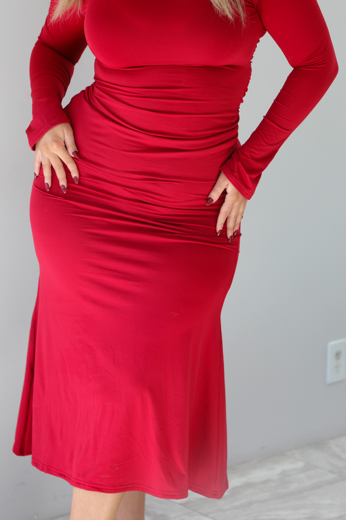 Finally Mine Midi Dress: Red