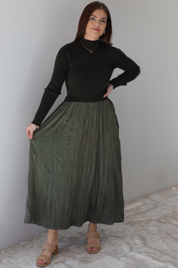 Good Terms Midi Dress: Dark Green