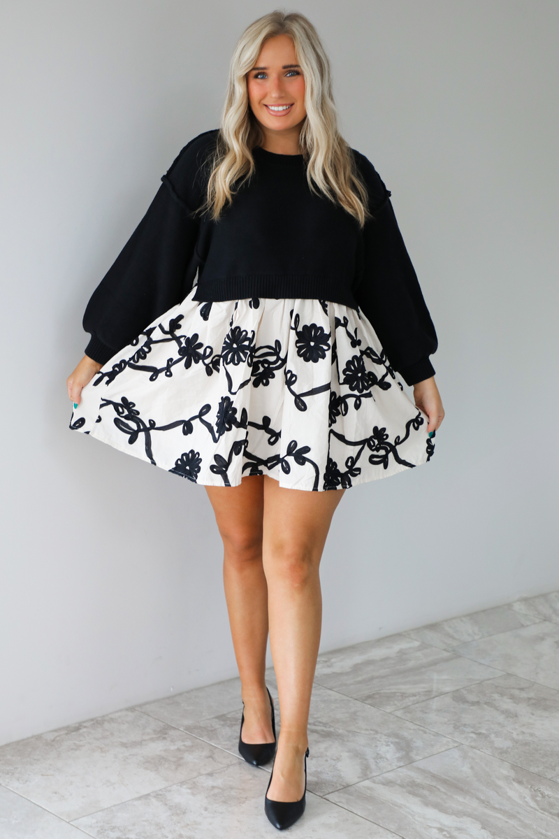 Let's Keep Going Dress: Black/White