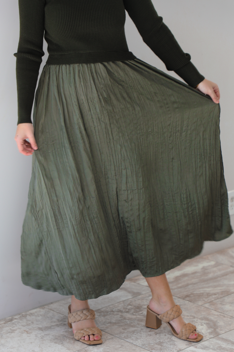 Good Terms Midi Dress: Dark Green