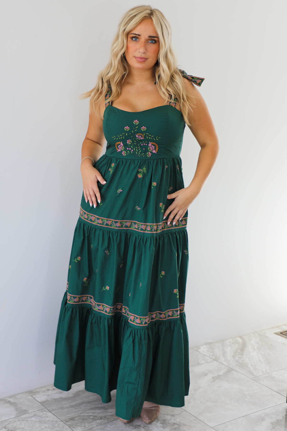 Make An Impression Maxi Dress: Hunter Green/Multi