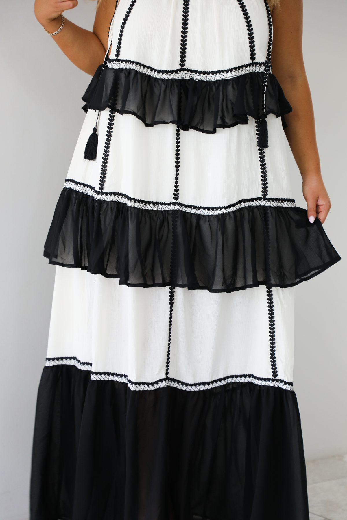 Give It All Maxi Dress: Off White/Black