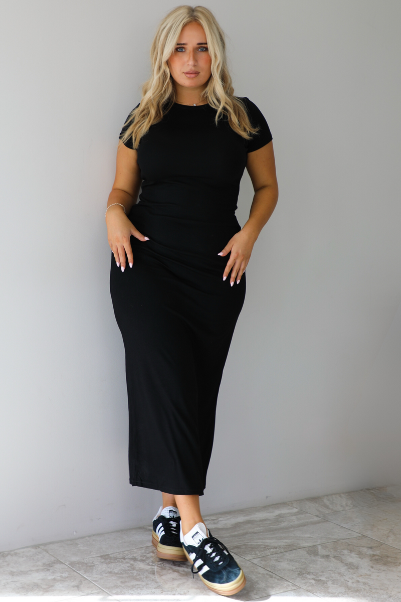 Hold My Hand Maxi Dress: Black