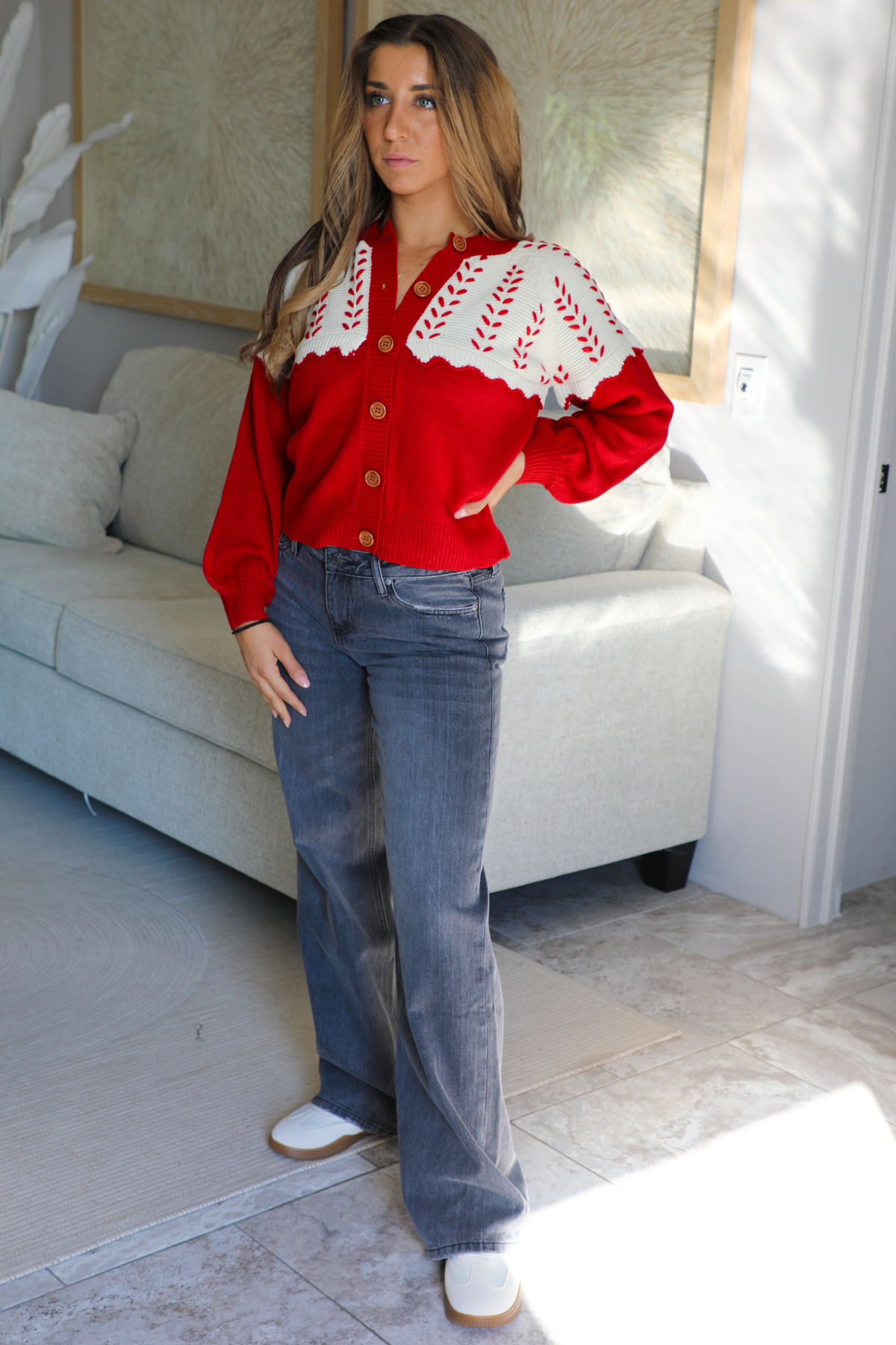 Graceful Appearance Sweater: Red/Cream