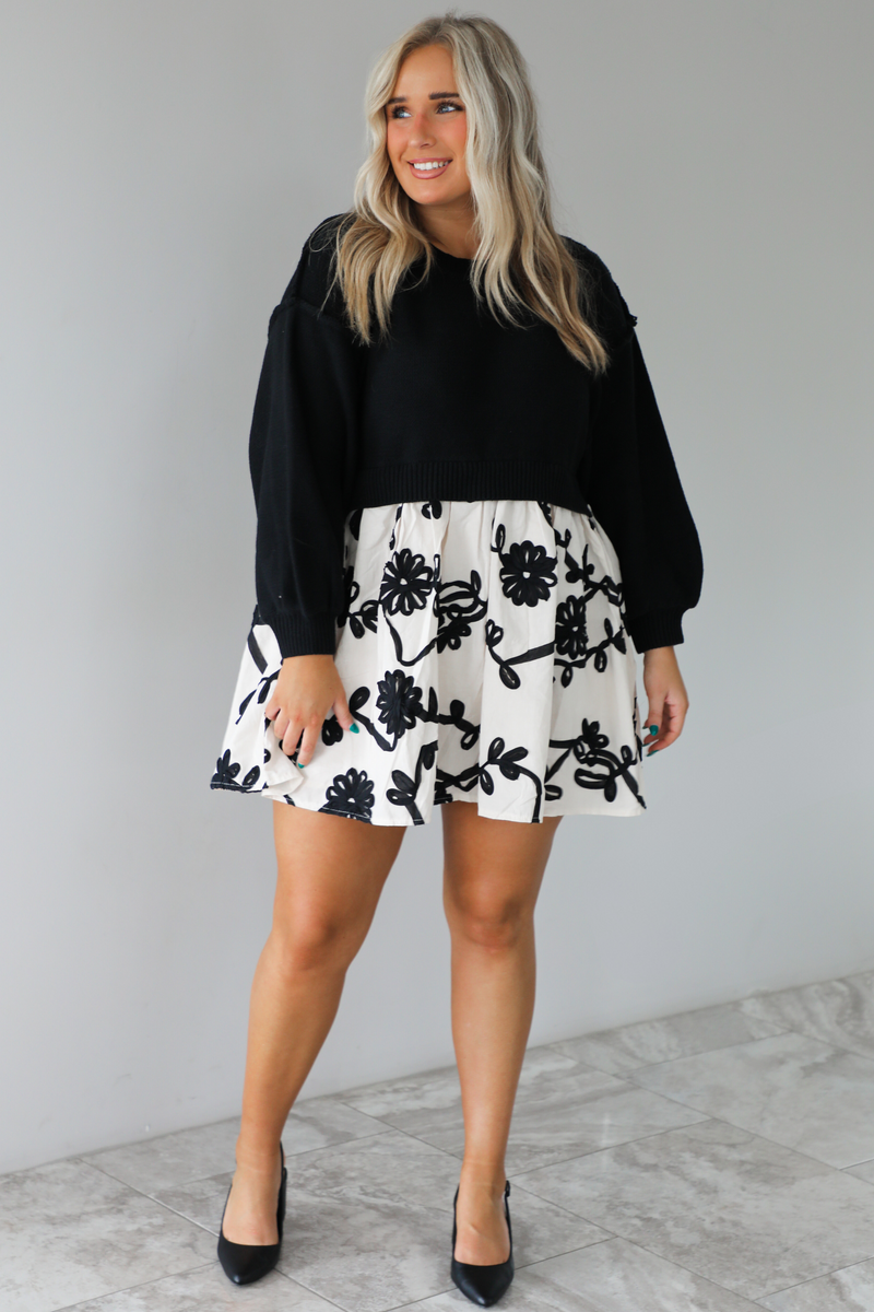 Let's Keep Going Dress: Black/White