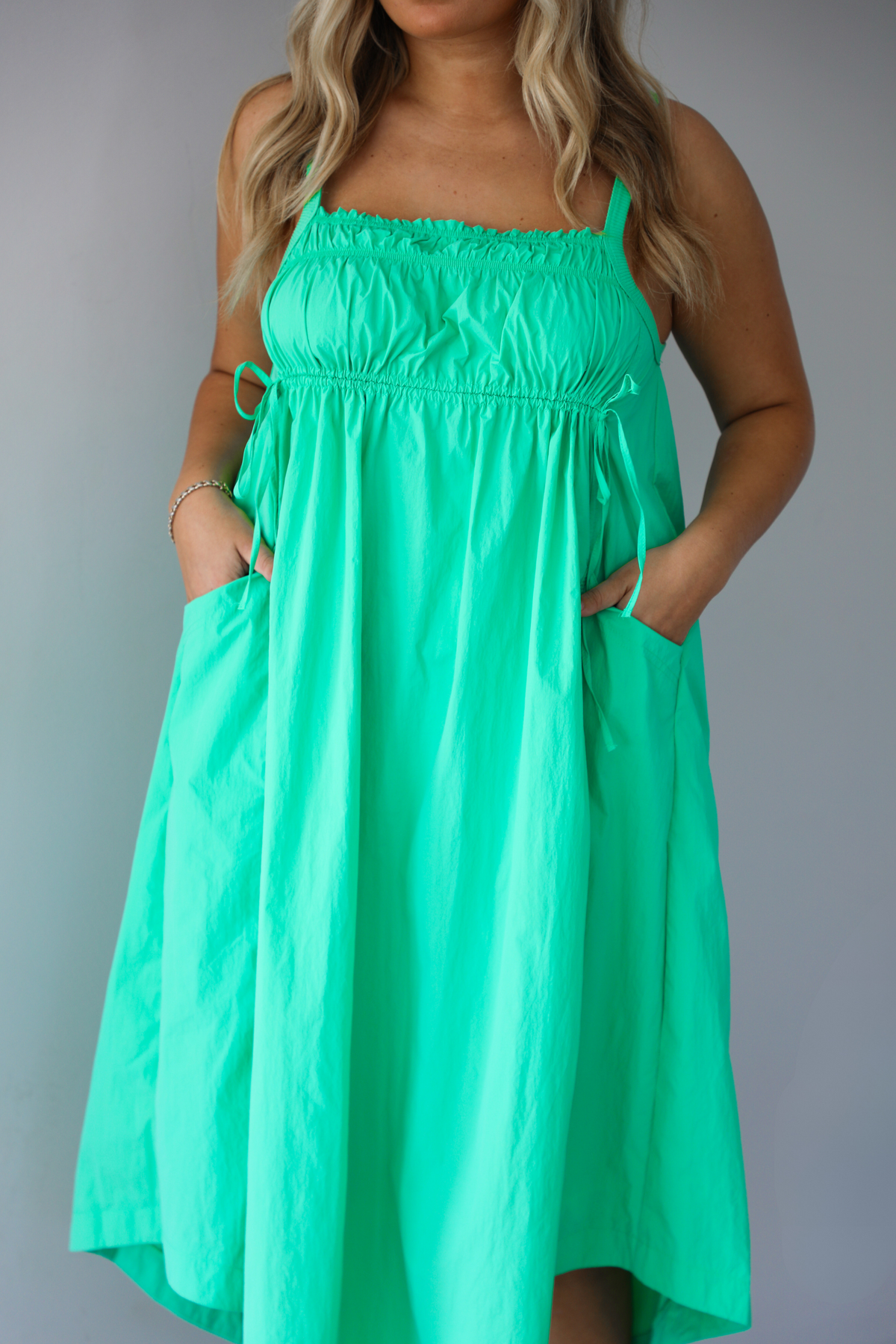 Frolic In The Sun Midi Dress: Spearmint