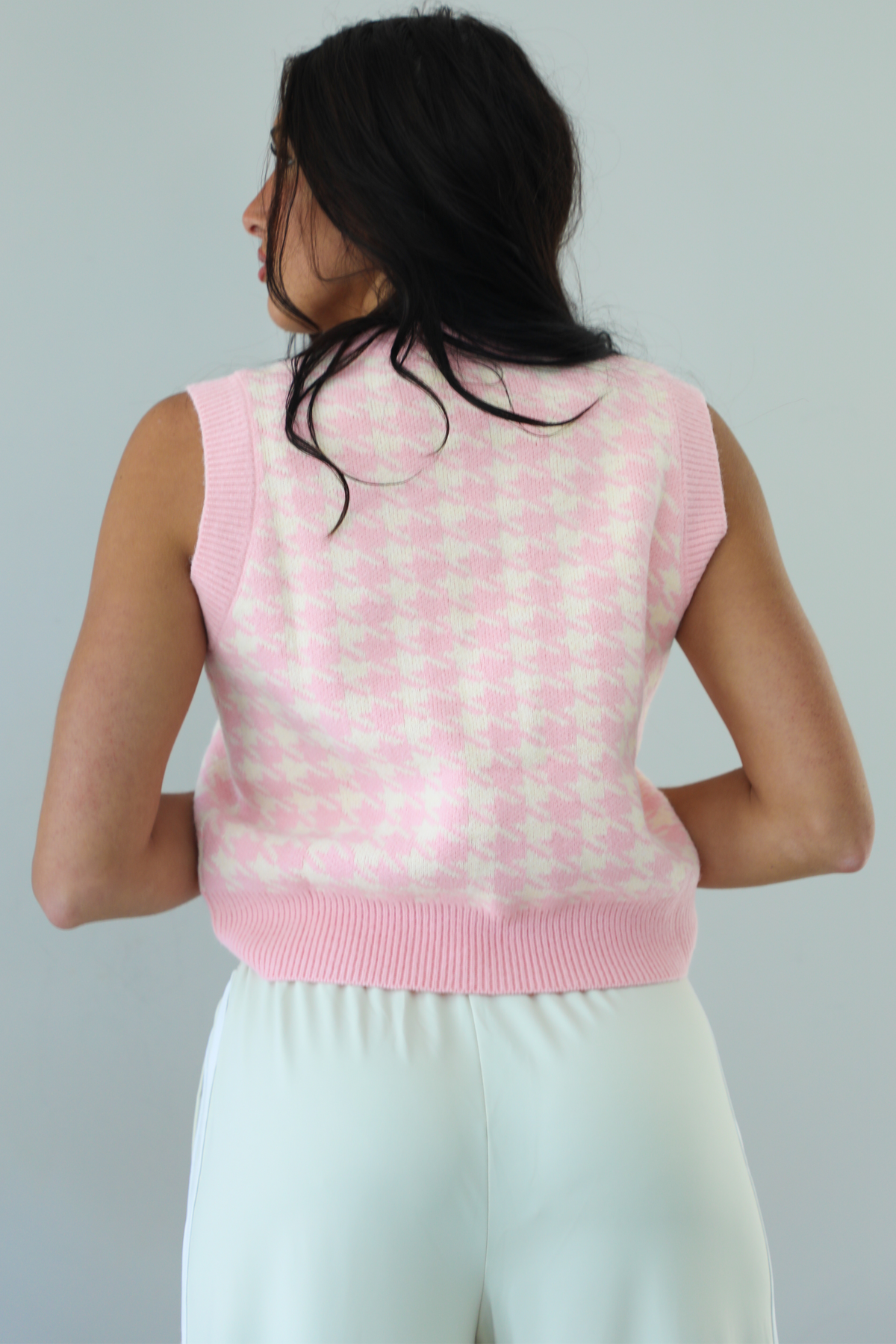 So Long, London Sweater Vest: Pink/Ivory