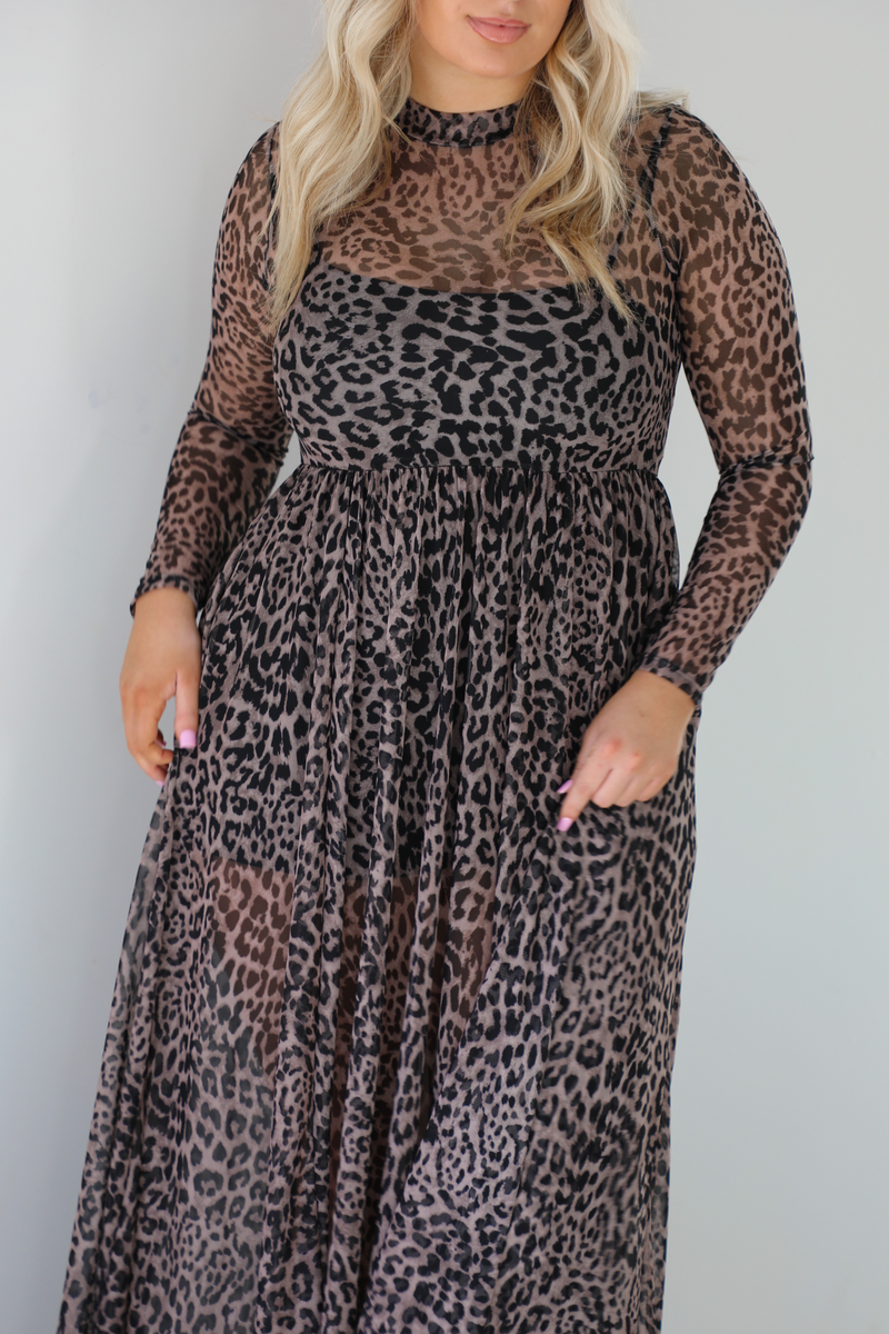 Simple Elegance Maxi Dress: Leopard