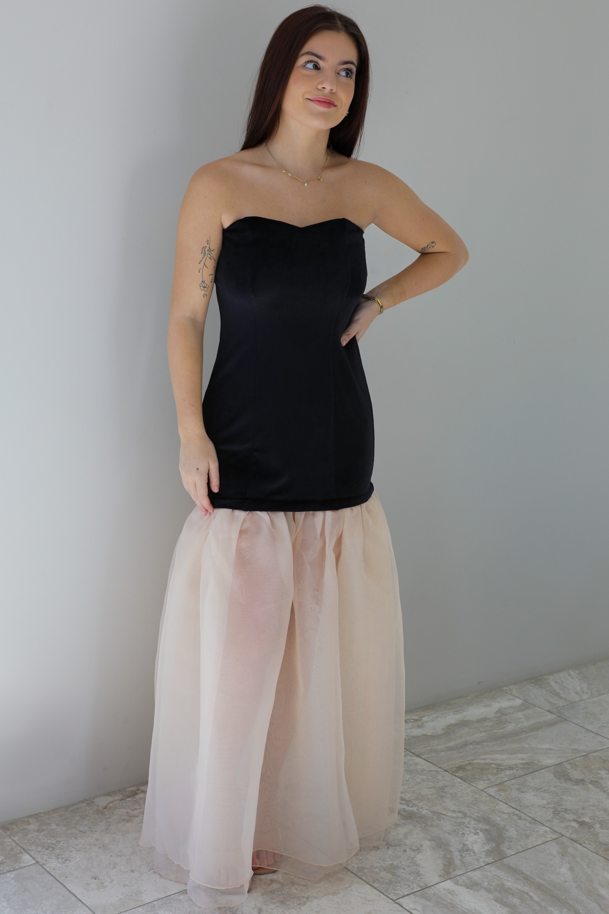 Main Event Maxi Dress: Black/Champagne